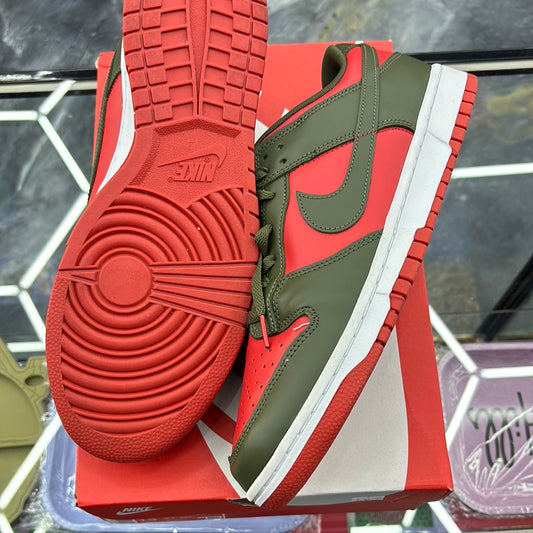 Nike dunk low retro Mesquite red/cargo kayak size 13