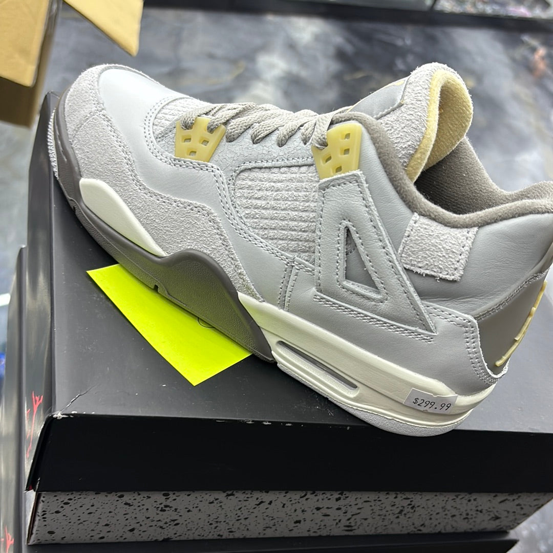 Air Jordan four retro size 6 1/2