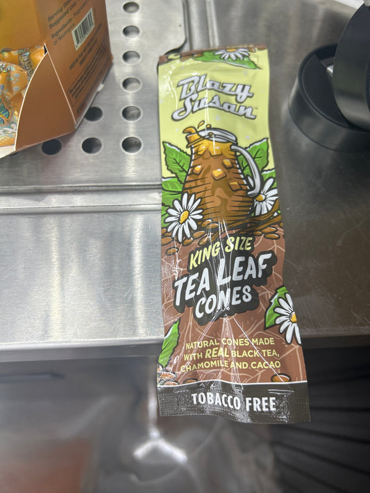 Blazy Susan 2 king sized tea leaf cones