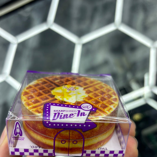 Sharpshred dine in grinder waffle