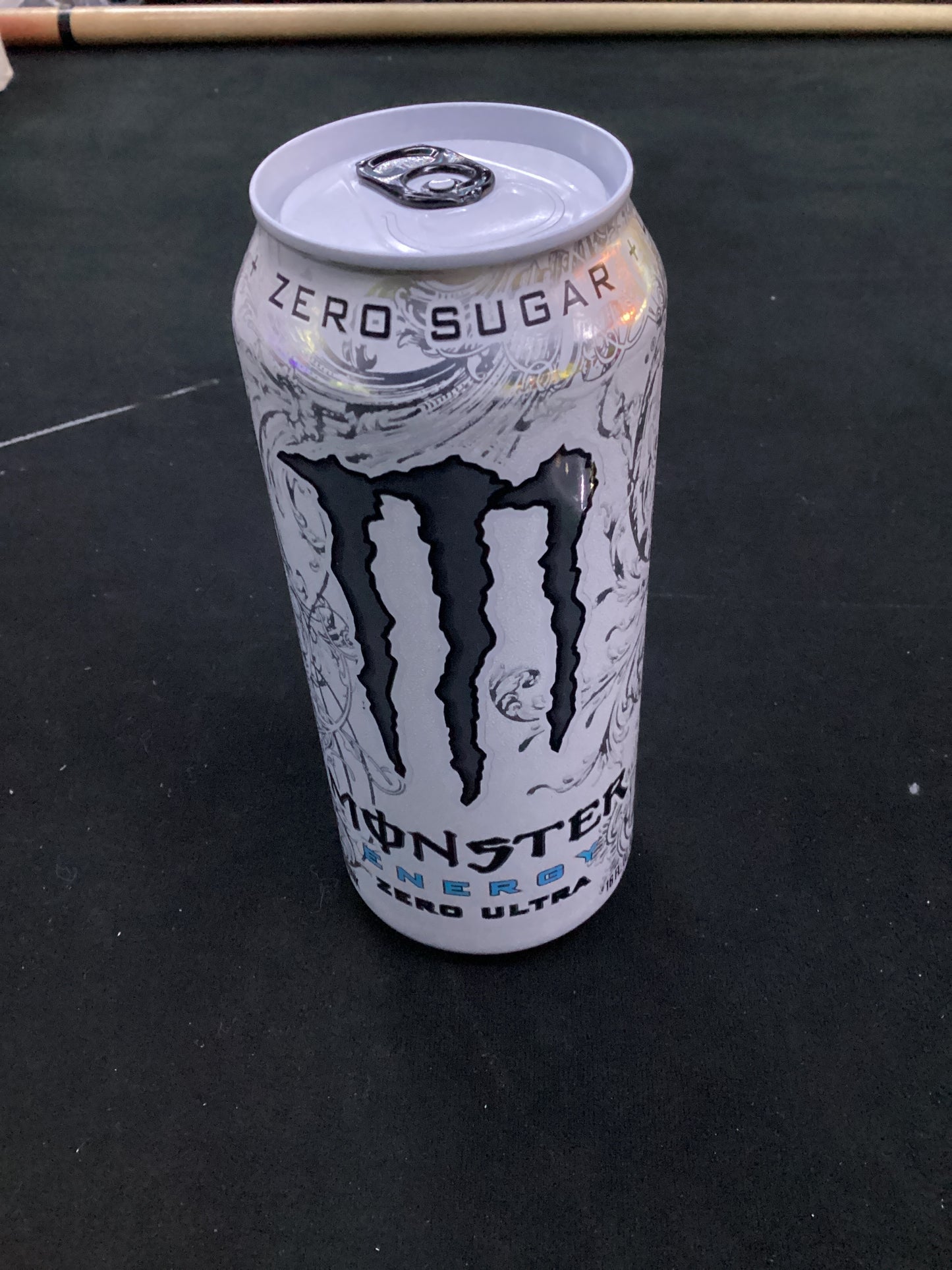 Monster energy white 16 oz