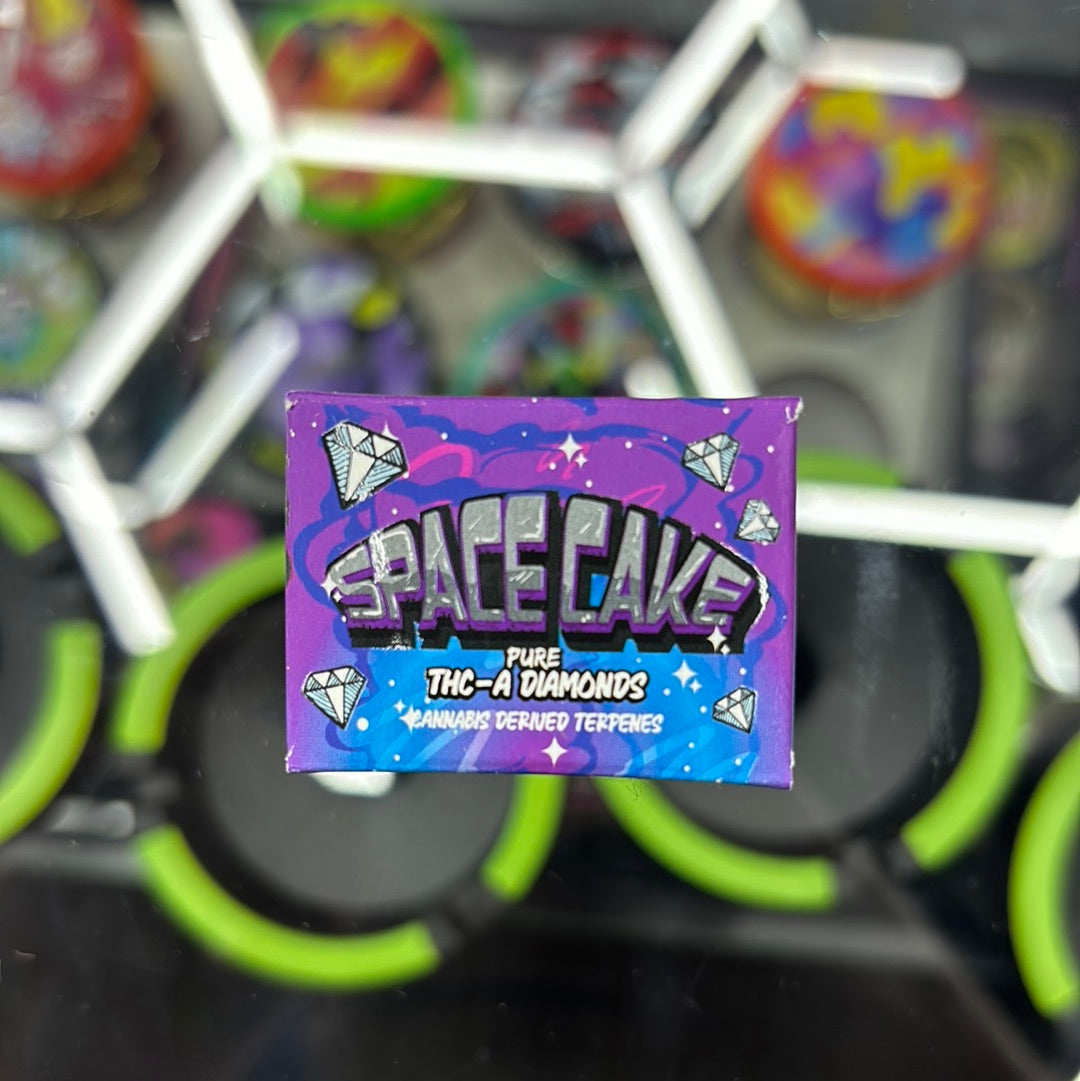 Trap’d out Jeffery spacecake THCA diamonds 2.2 G dabs hybrid