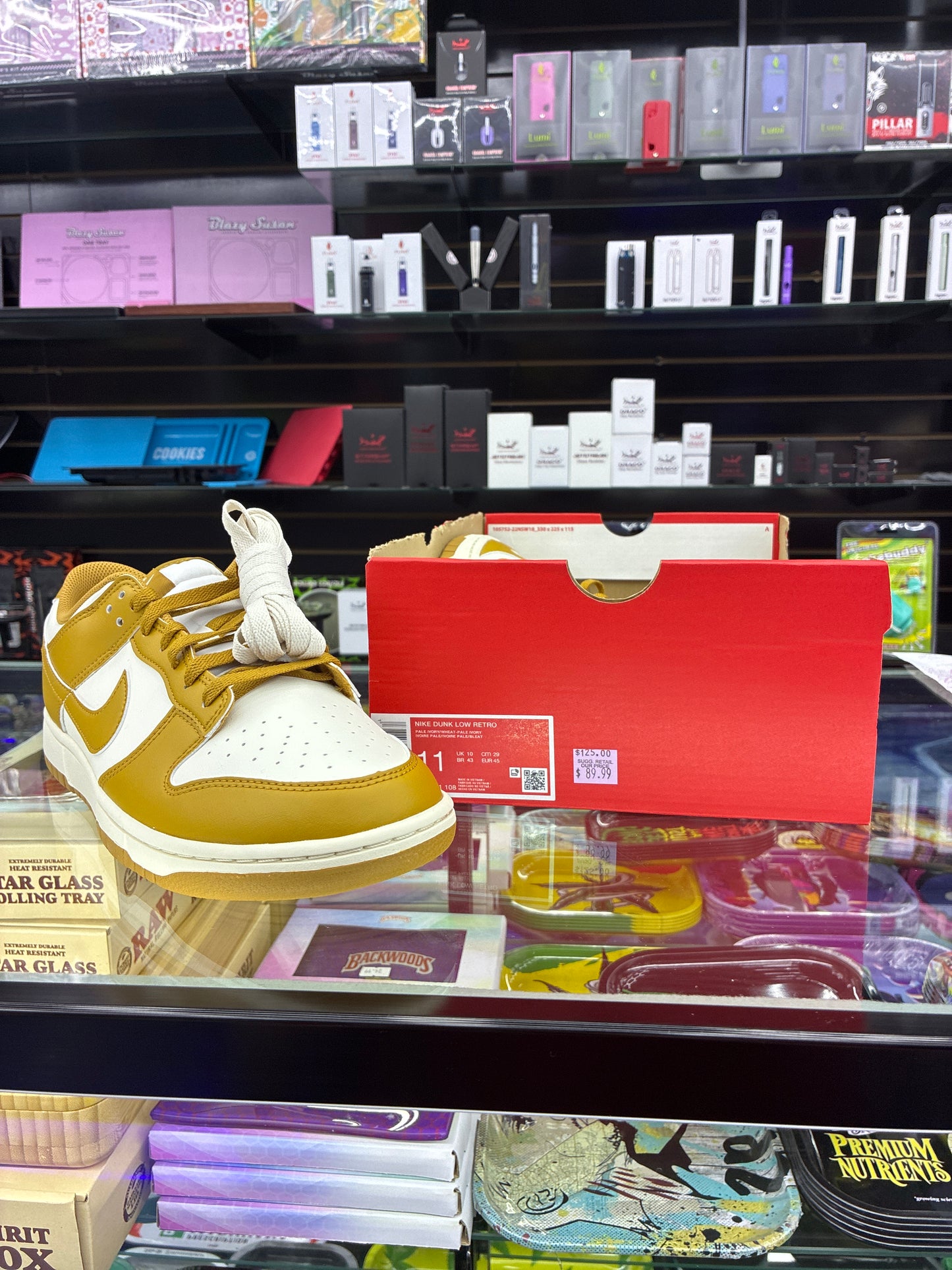 Nike dunk retro size 11 pale ivory