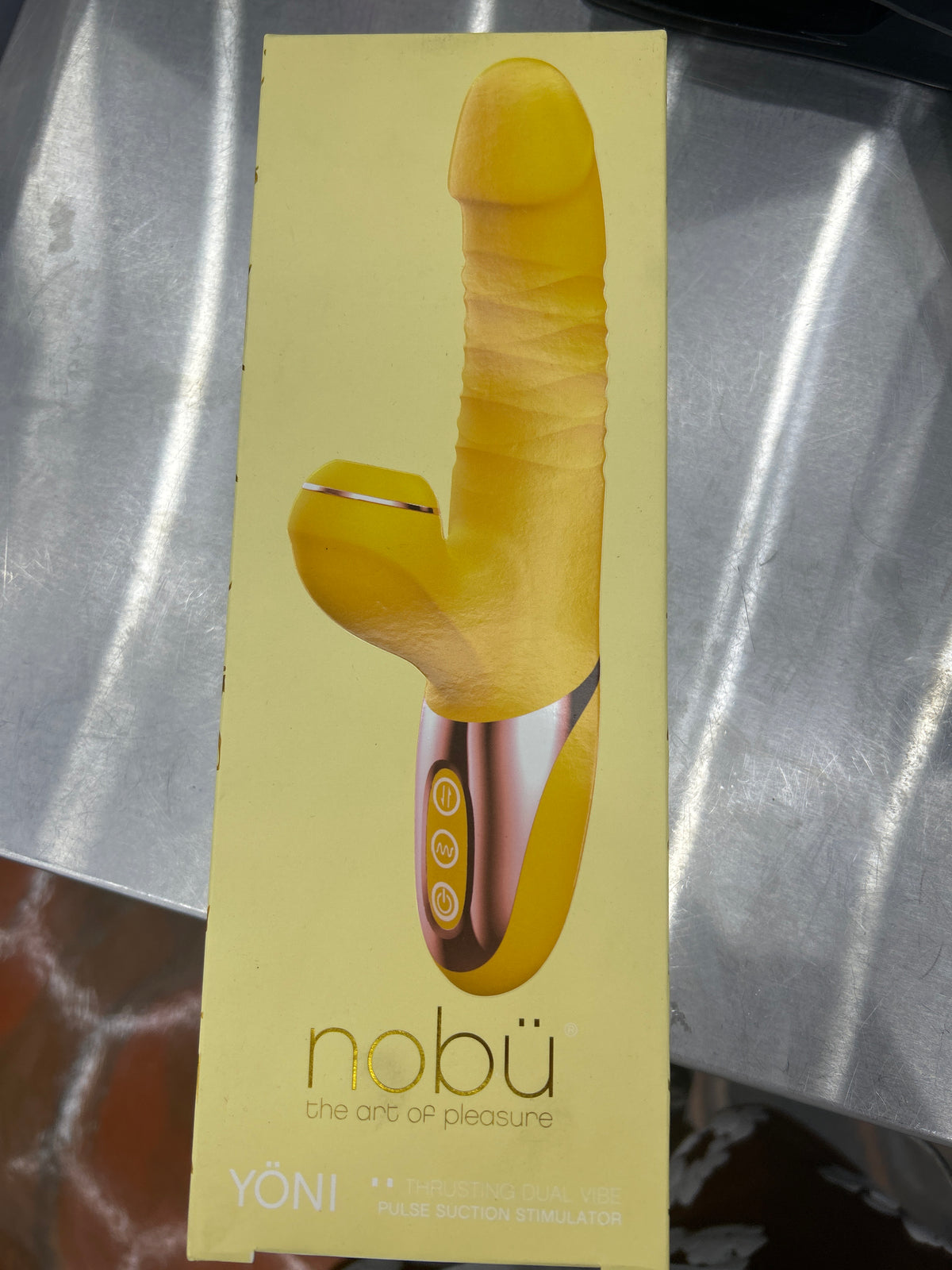 Nobü adult novelty vibrator yöni thrusting dual vibe pulse suction simulator yellow