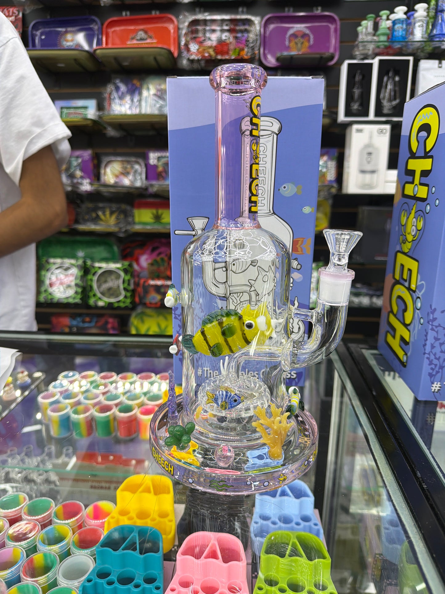 Cheech Aquarium Bong