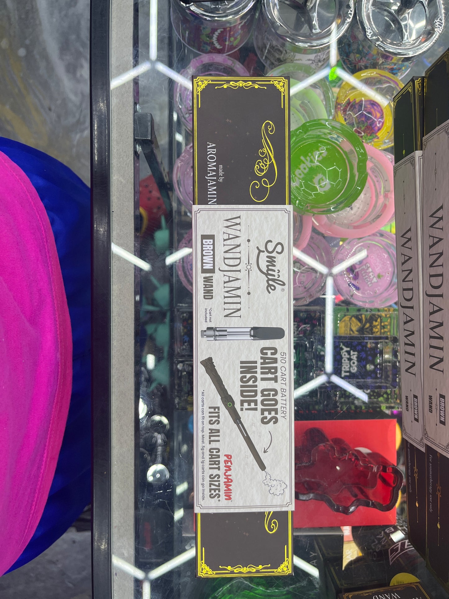 Wandjamin brown wand