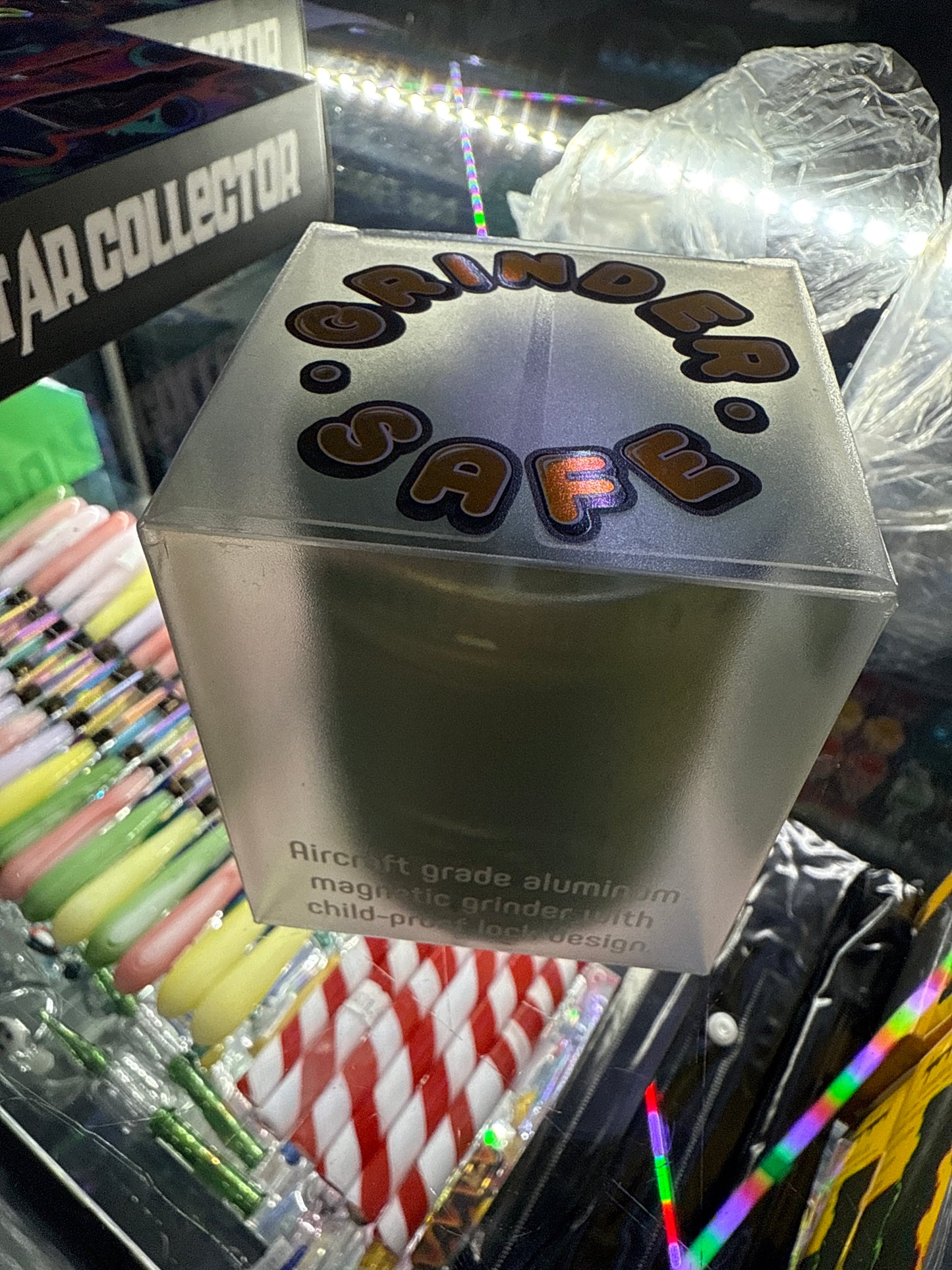 Strio grinder save abyss green