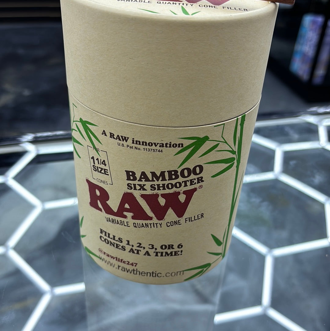 Raw 1 1/4 size cone bamboo, six shooter