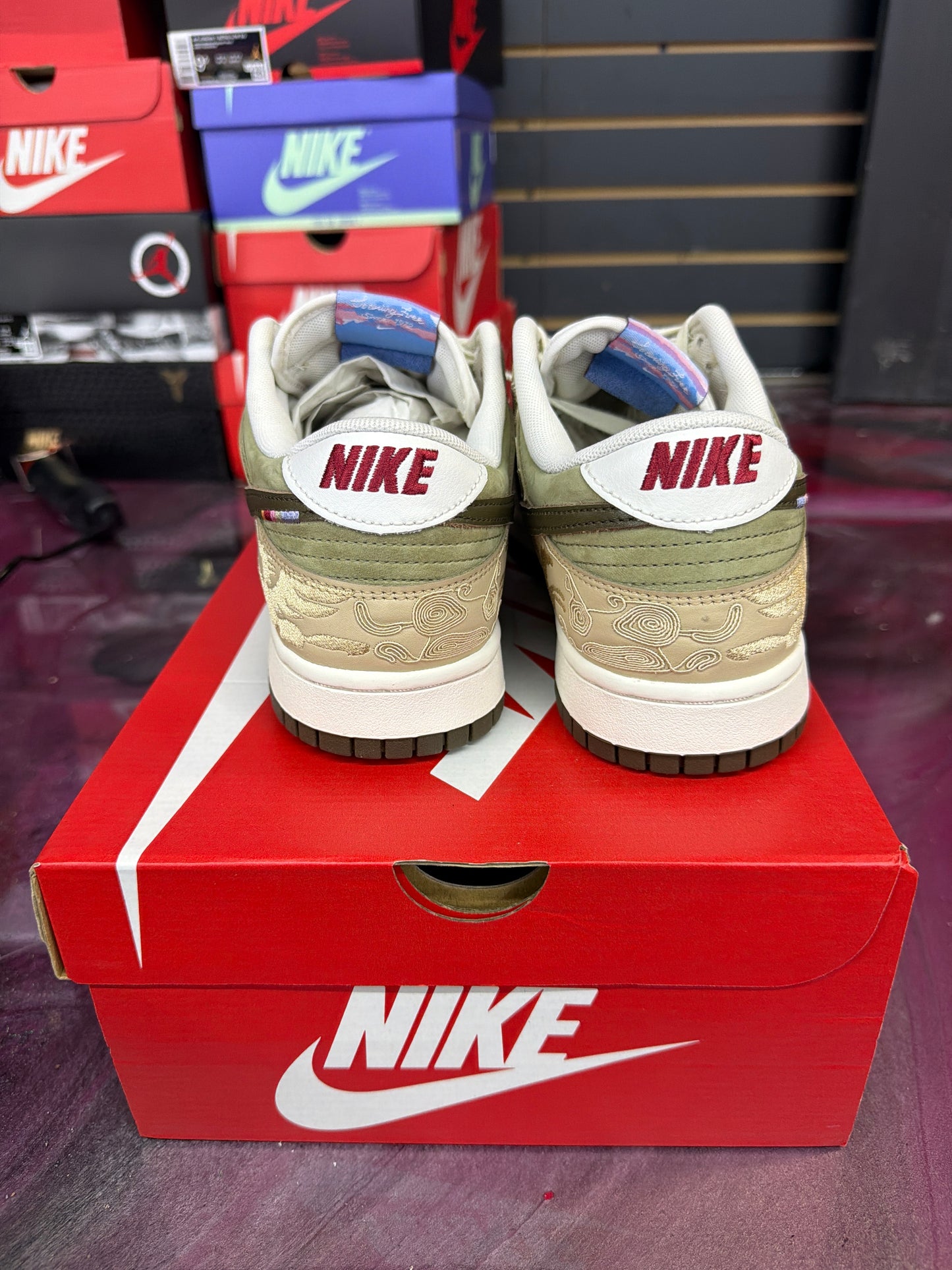 Nike Dunk Low Pegasus Pack Linen Phantom Size 11.5