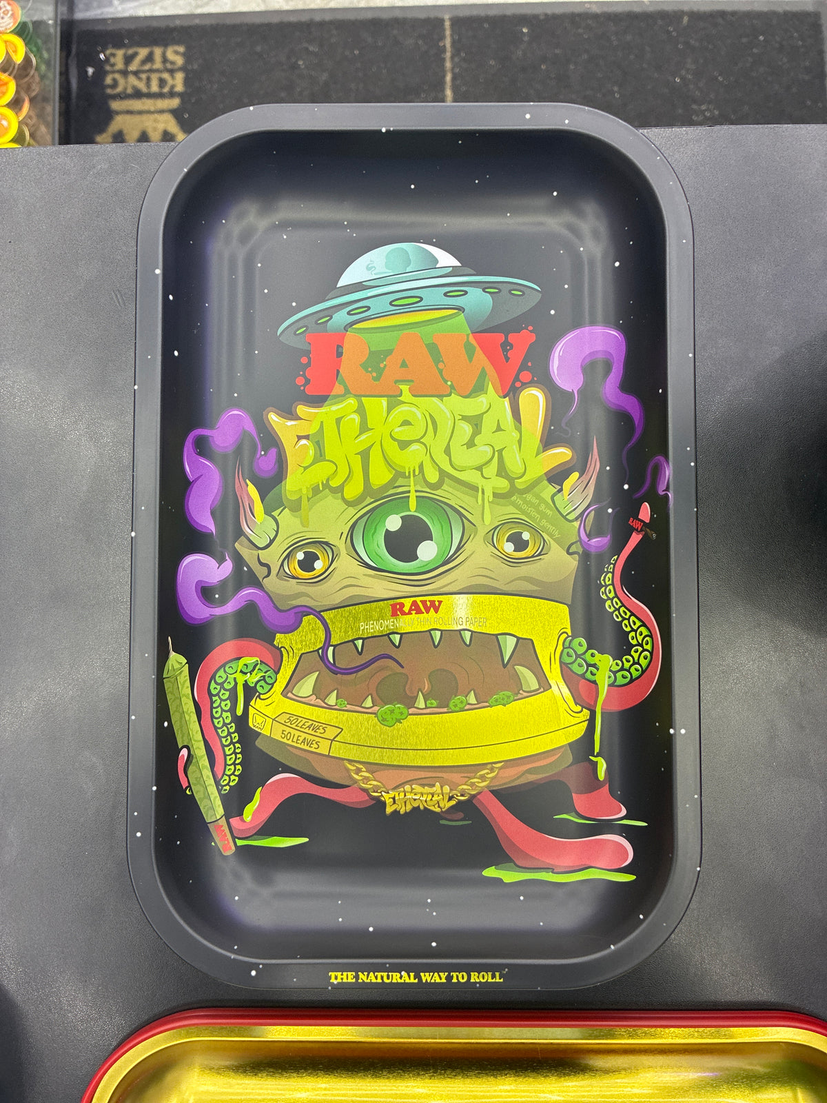 Raw tray