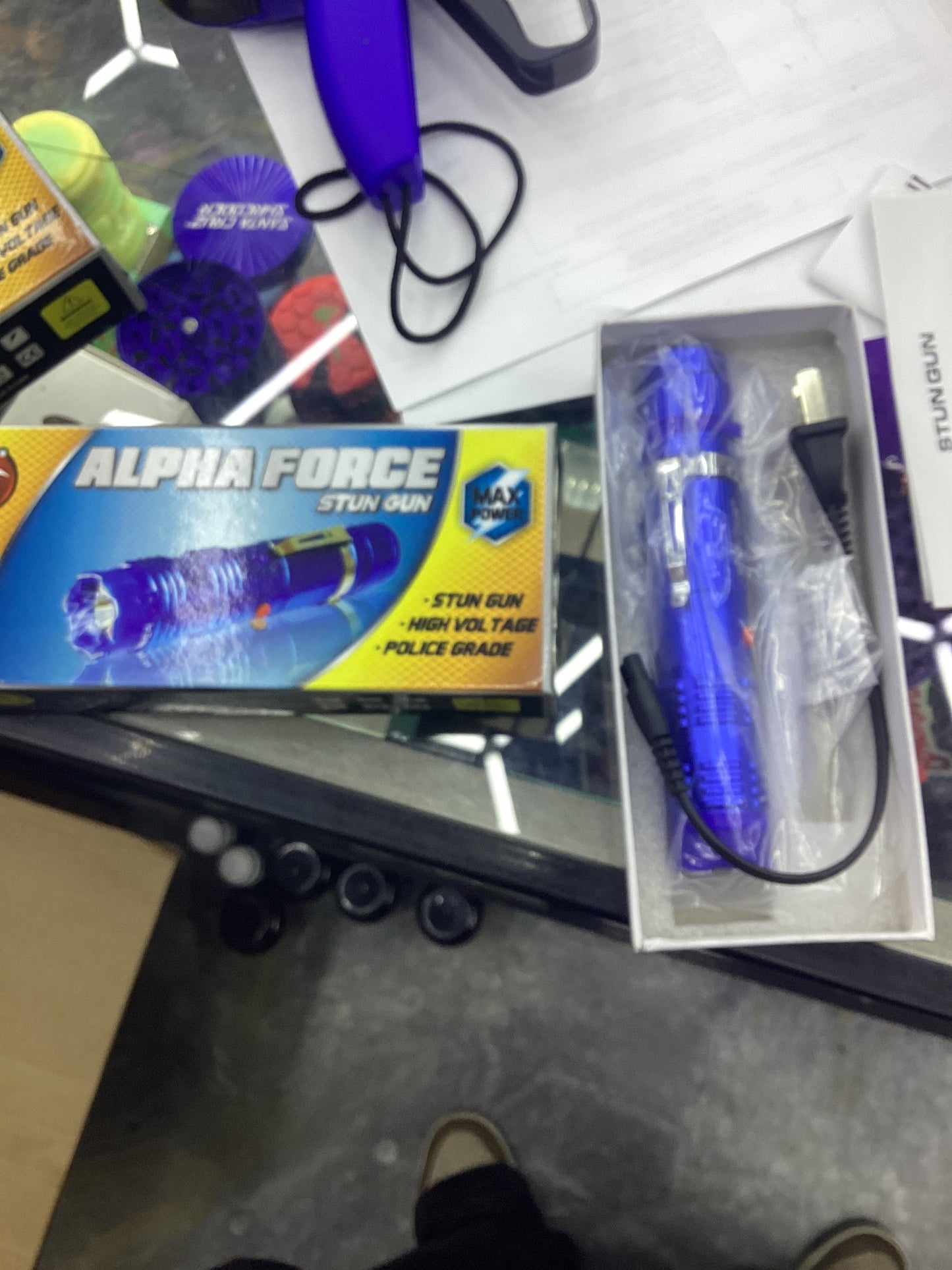 Jaguar alpha force stun gun blue