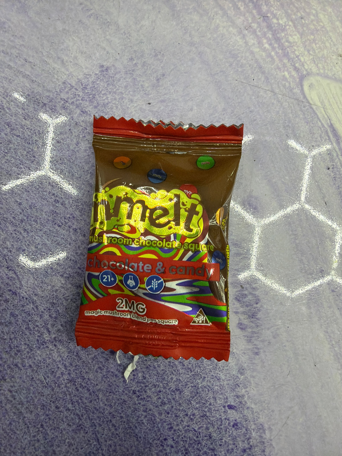 MMelt Chapo Mushroom Chocolate  2g Milk chocolate & candy