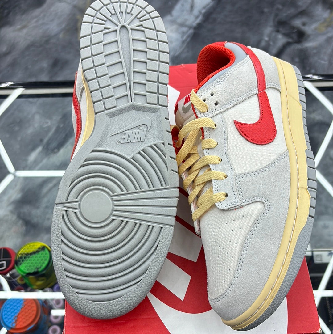Nike dunk low sail/picante red - photon dust size 9.5 M￼