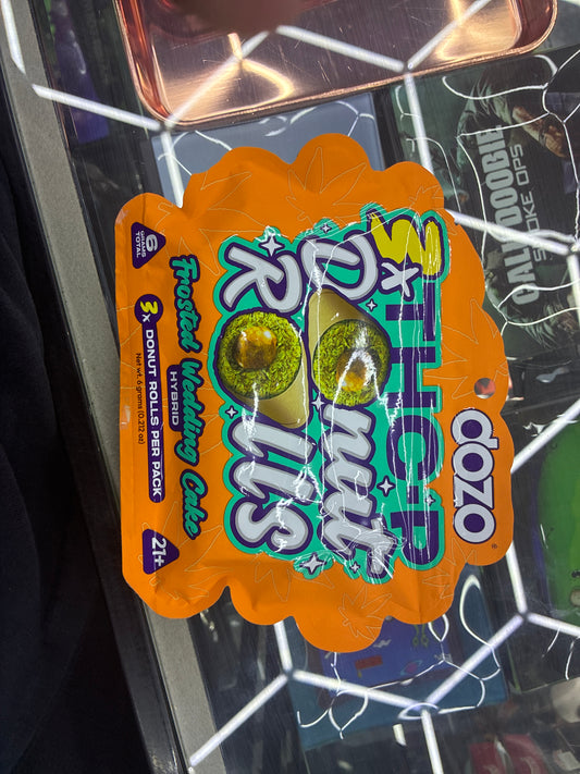 Dozo 3x thcp donut rolls frosted wedding cake hybrid