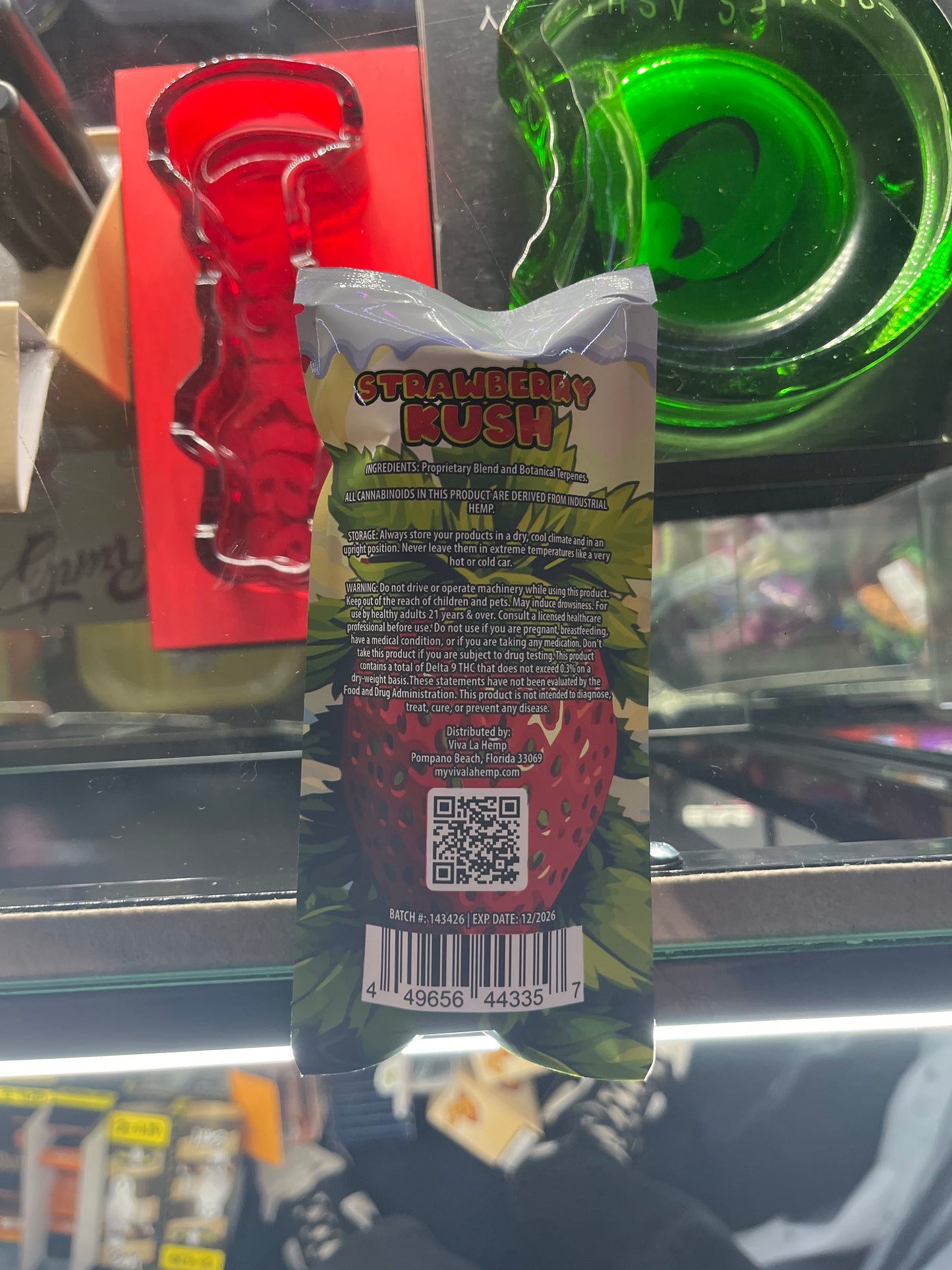 Viva la hemp 4.5g thca diamond preroll sativa strawberry kush