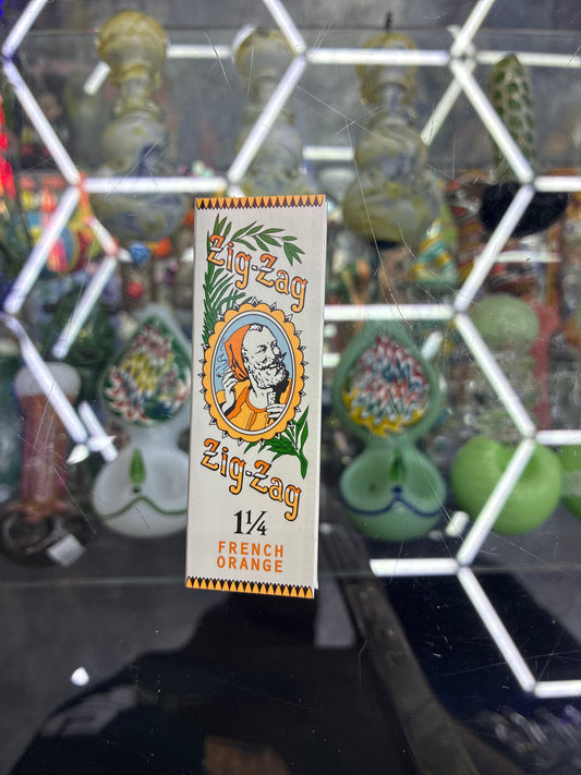 Zig-zag French papers orange 1 1/4 rolling papers