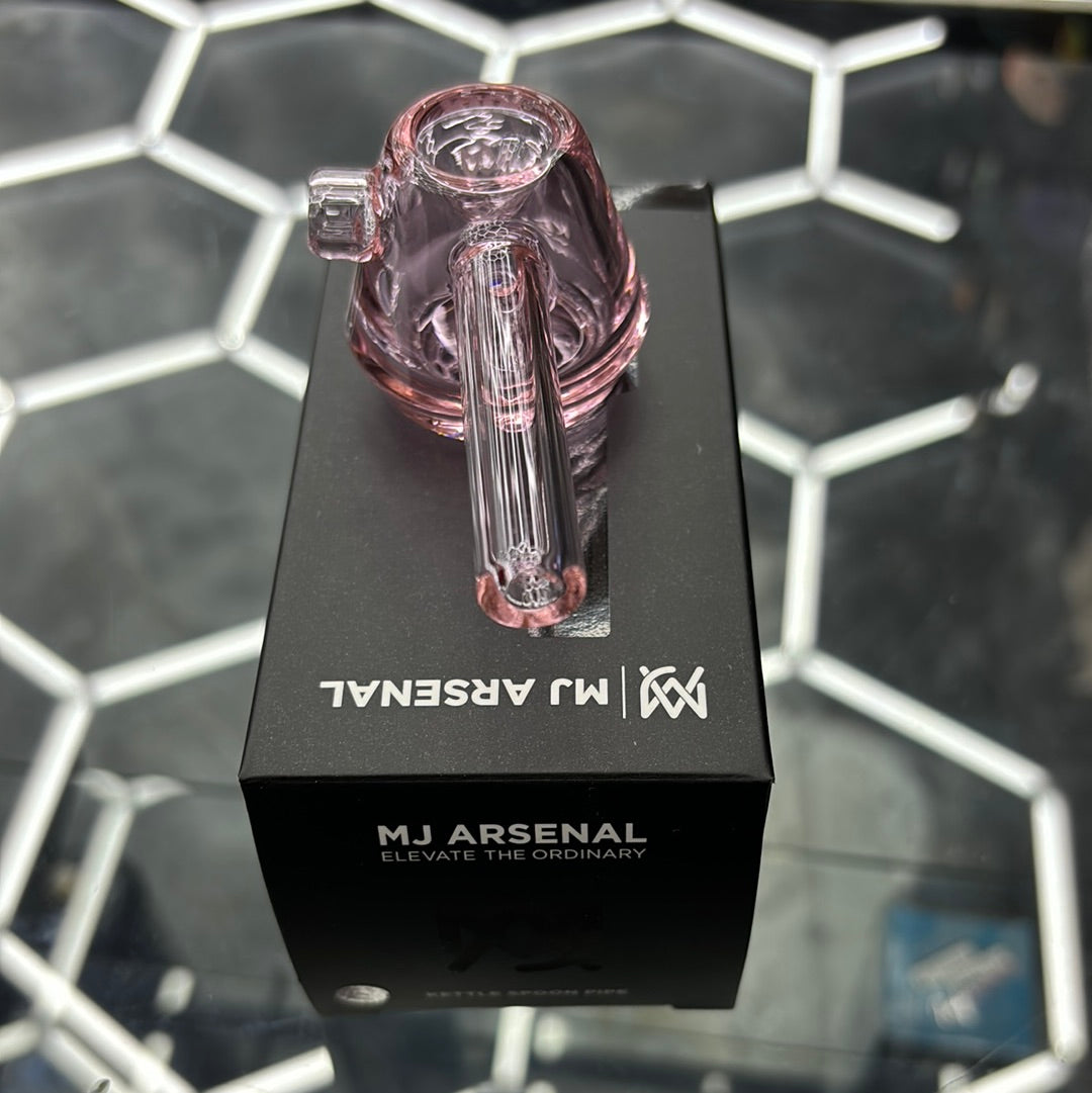 Mj arsenal kettle blush