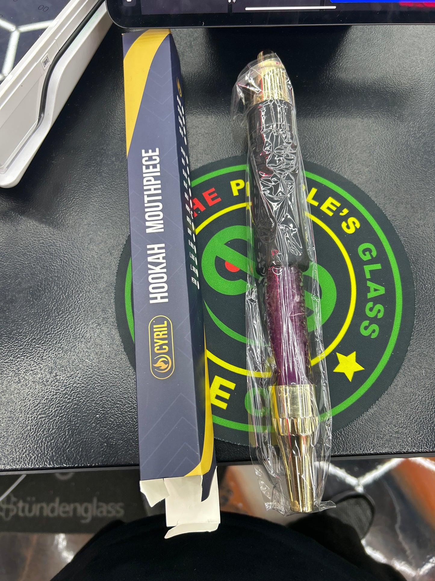 Cyril freezeable hookah mouthpiece purple