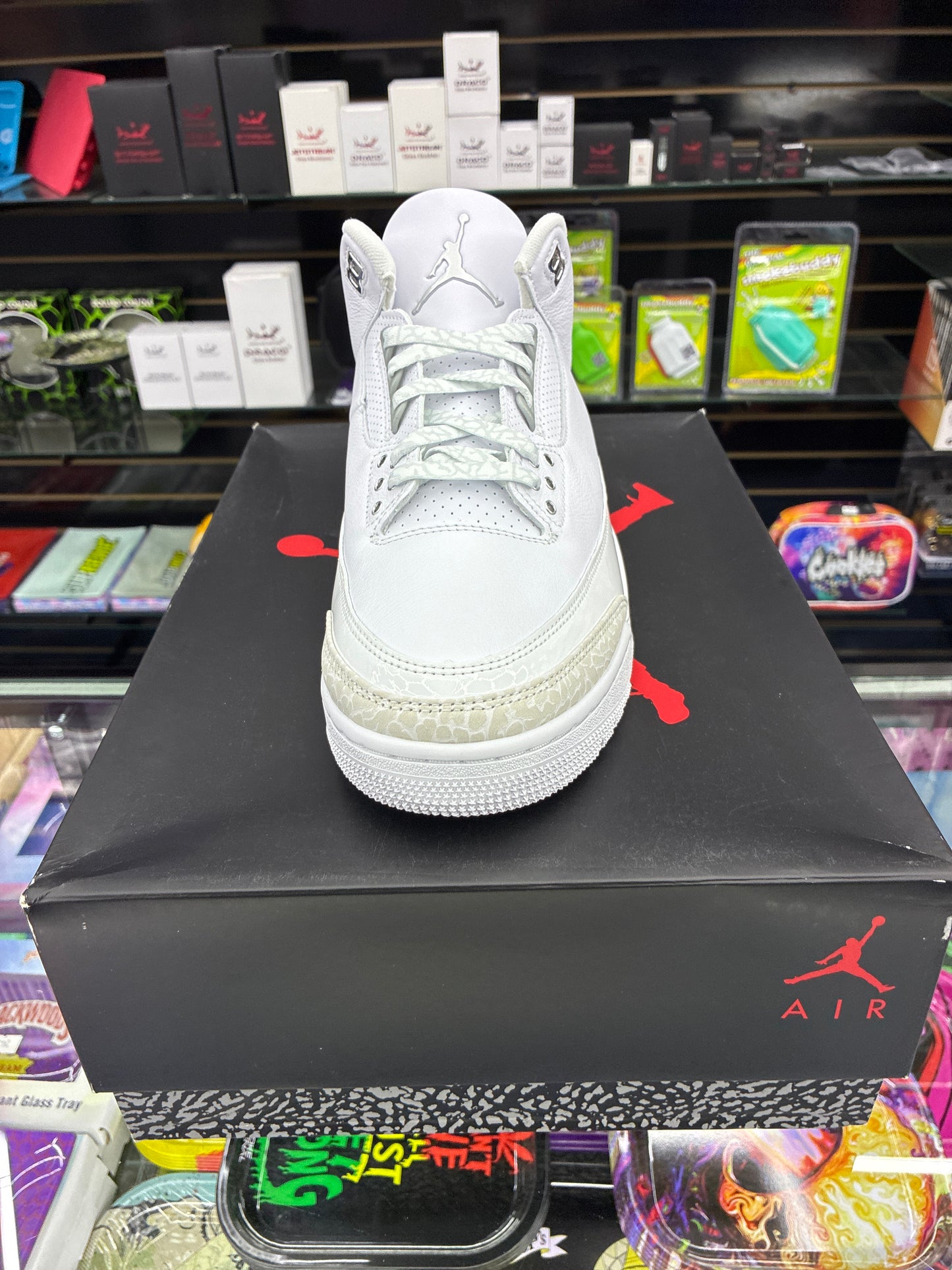 Air Jordan retro 3 pure money size 10