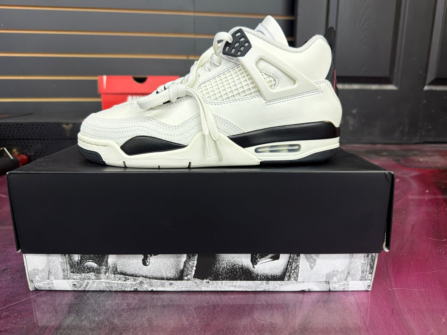 Air Jordan 4 Retro Flight Club Size 10