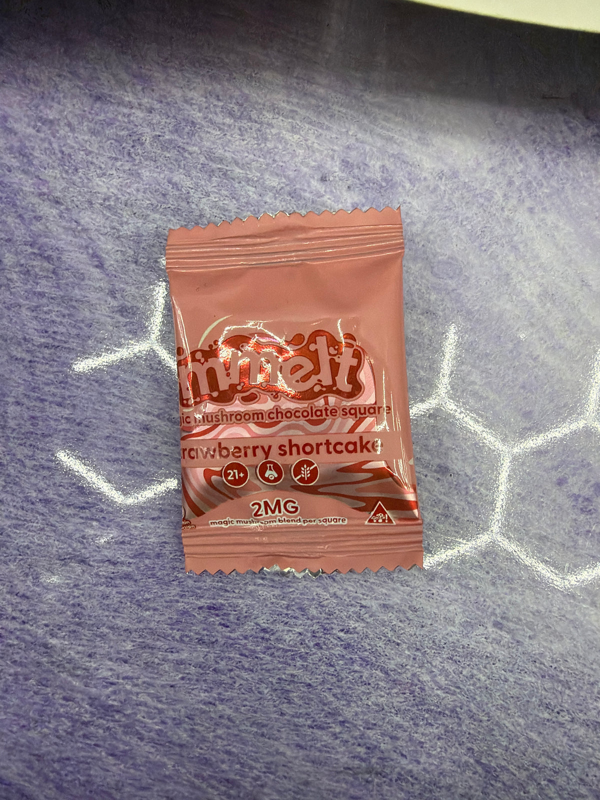 MMelt Chapo Mushroom Chocolate  2g Strawberry Shortcake