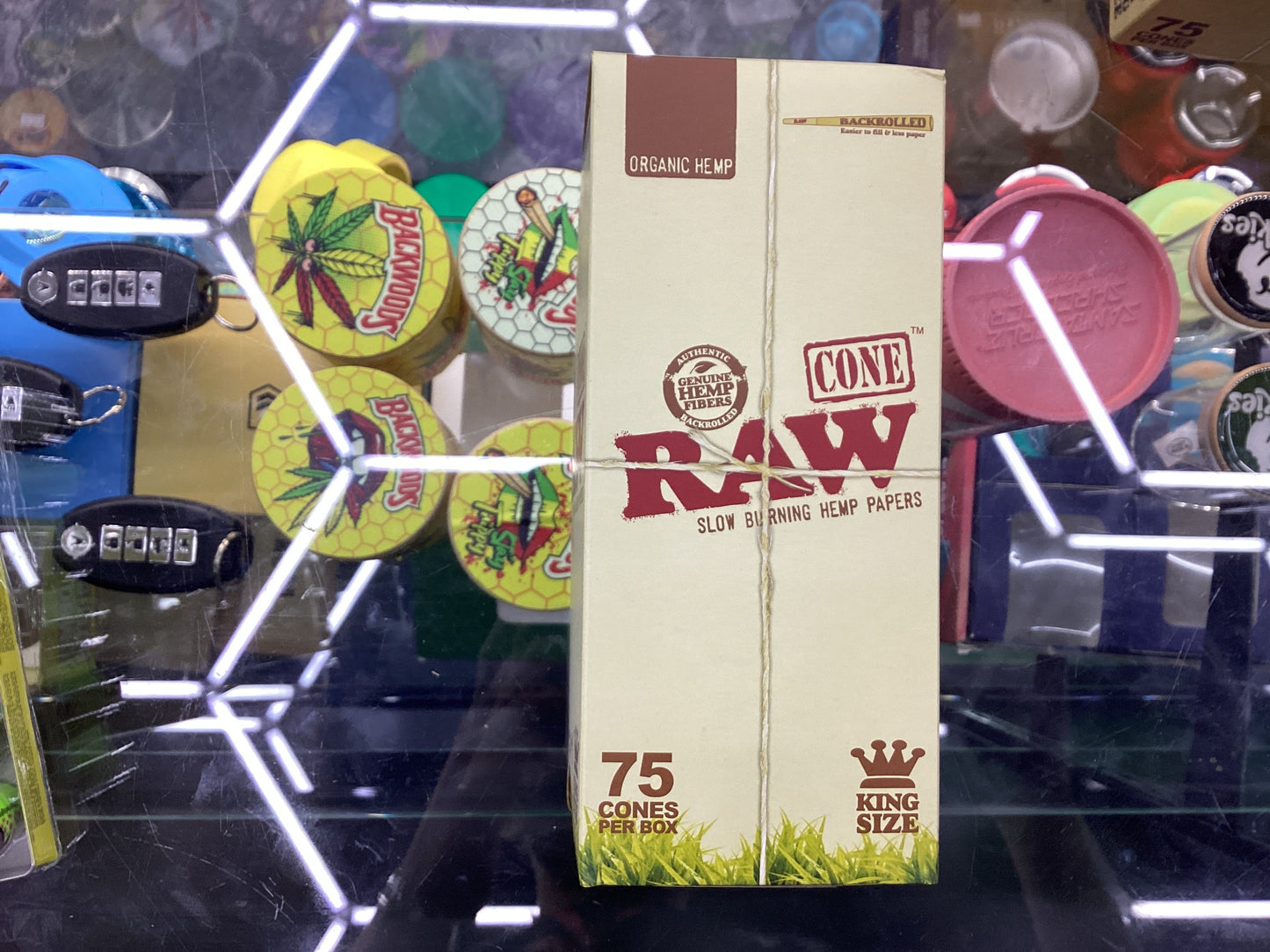Raw organic hemp 75 cones per box king size