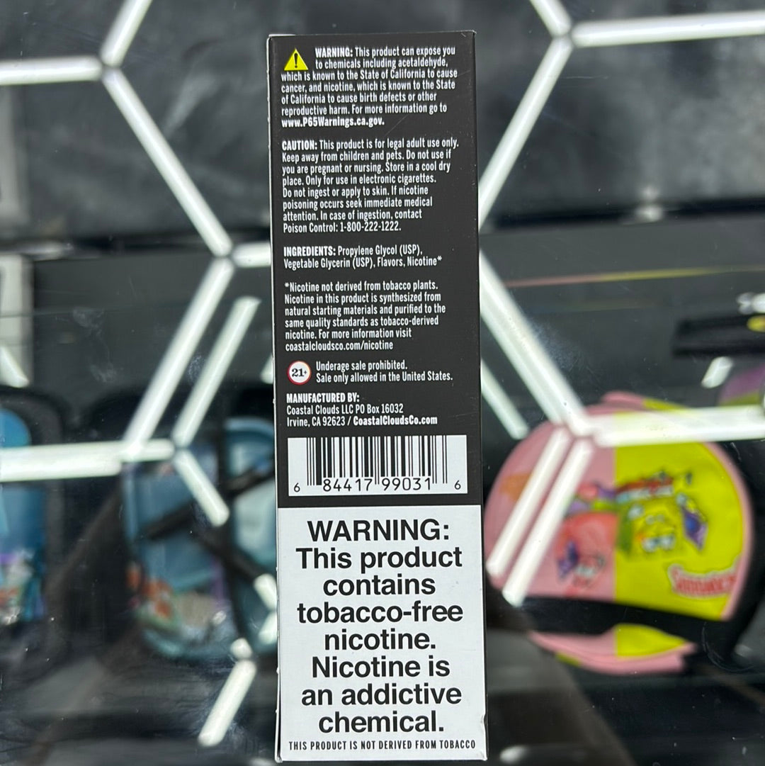 Coastal clouds, strawberry kiwi 6mg