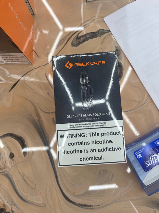 Geekvape aegis solo 3 kit black