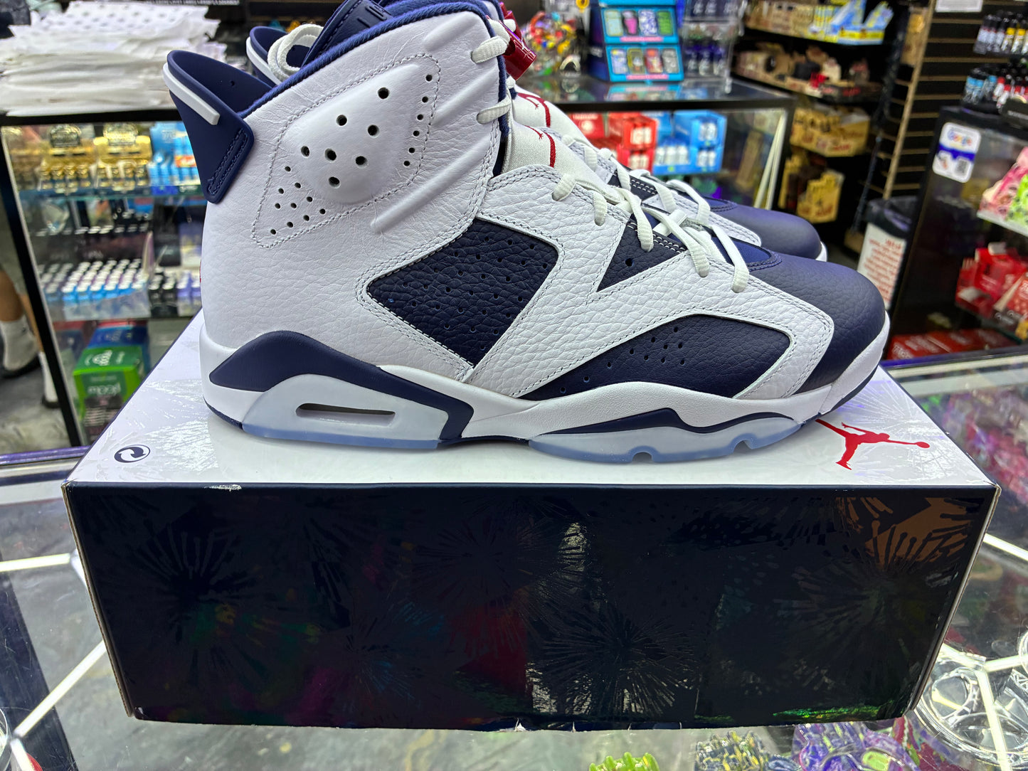 Jordan 6 retro Olympic size 10