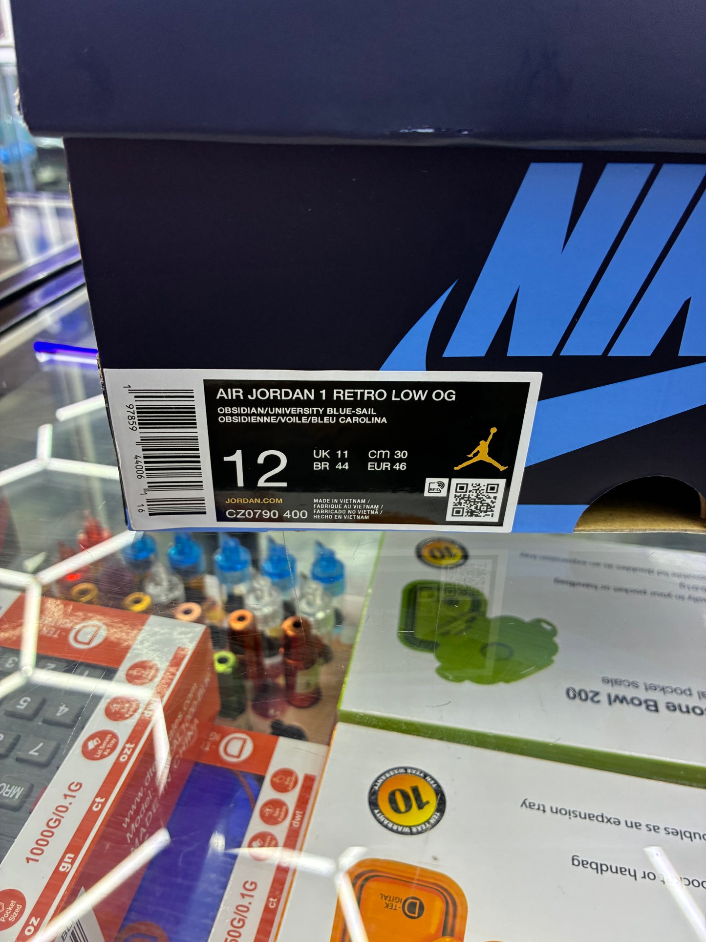 Air Jordan 1 retro low obsodian size 12